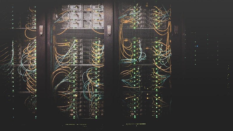 Qué es el Housing (Colocation) y sus Protocolos de Seguridad Física