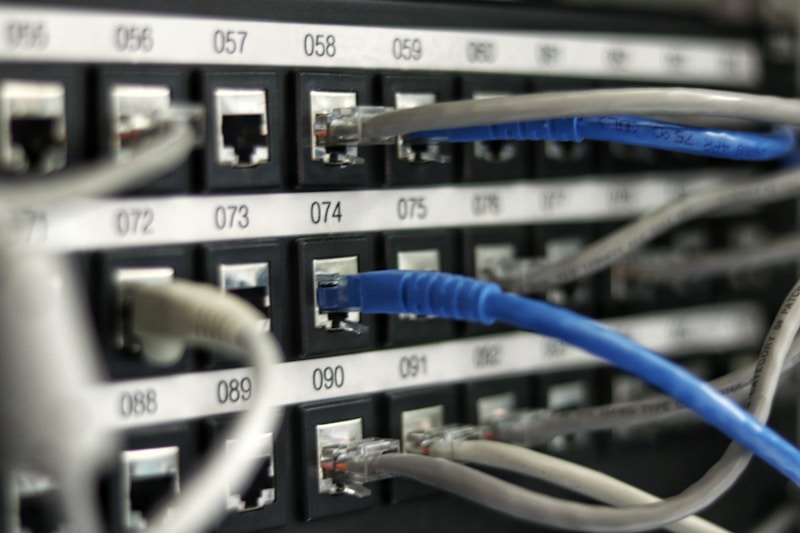 Guía Definitiva: Cómo Elegir el Hosting Ideal para tu Empresa sin Ser Experto